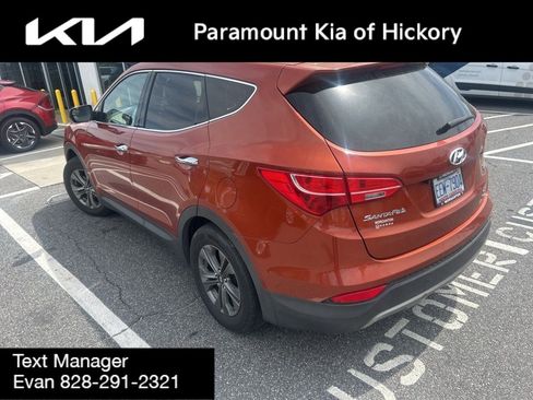 Used 2015 Hyundai Santa Fe Sport image 4