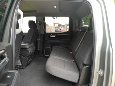 Used 2026 Chevrolet Silverado 1500 LT RWD image 14