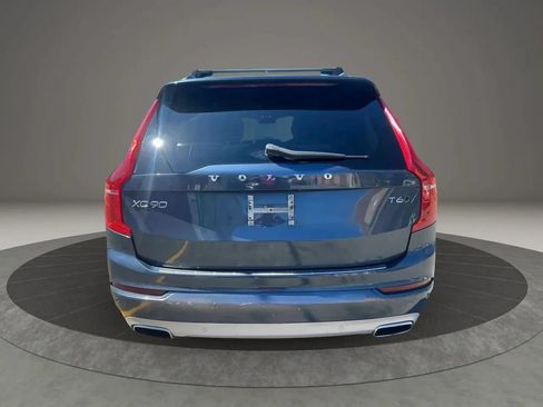 Used 2018 Volvo XC90 T6 Momentum w/ Convenience Package AWD/4WD image 6