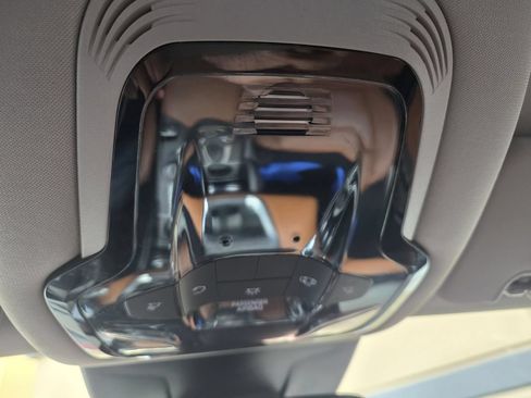 Used 2018 Alfa Romeo Giulia AWD image 30