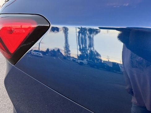 Used 2022 Chevrolet Equinox LS image 17