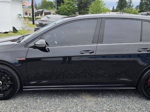 Used 2015 Volkswagen GTI SE FWD image 4