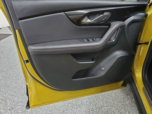Used 2022 Chevrolet Blazer RS image 12
