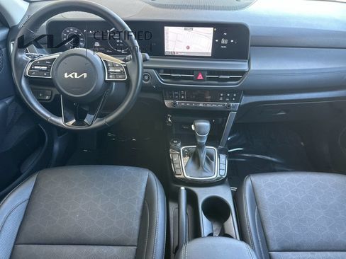 Certified 2024 Kia Seltos EX FWD image 14