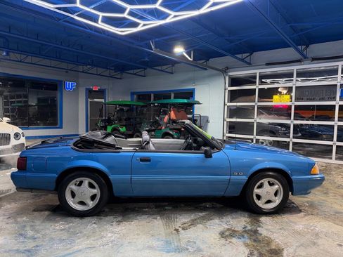 Used 1992 Ford Mustang LX RWD image 22