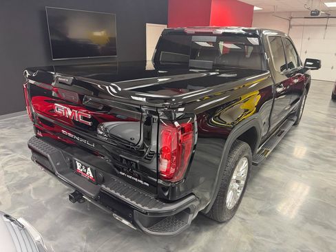 Used 2021 GMC Sierra 1500 Denali w/ Driver Alert Package II AWD/4WD image 7