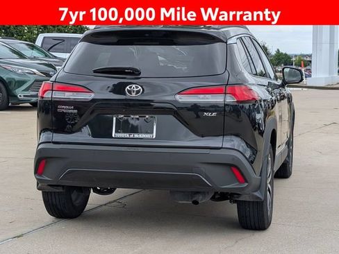Certified 2024 Toyota Corolla Cross XLE w/ Convenience Package FWD image 4