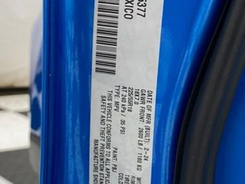 Used 2024 Jeep Compass Limited image 38