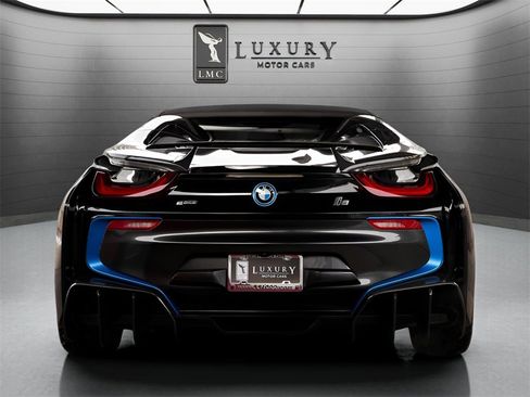 Used 2019 BMW i8 Roadster image 5