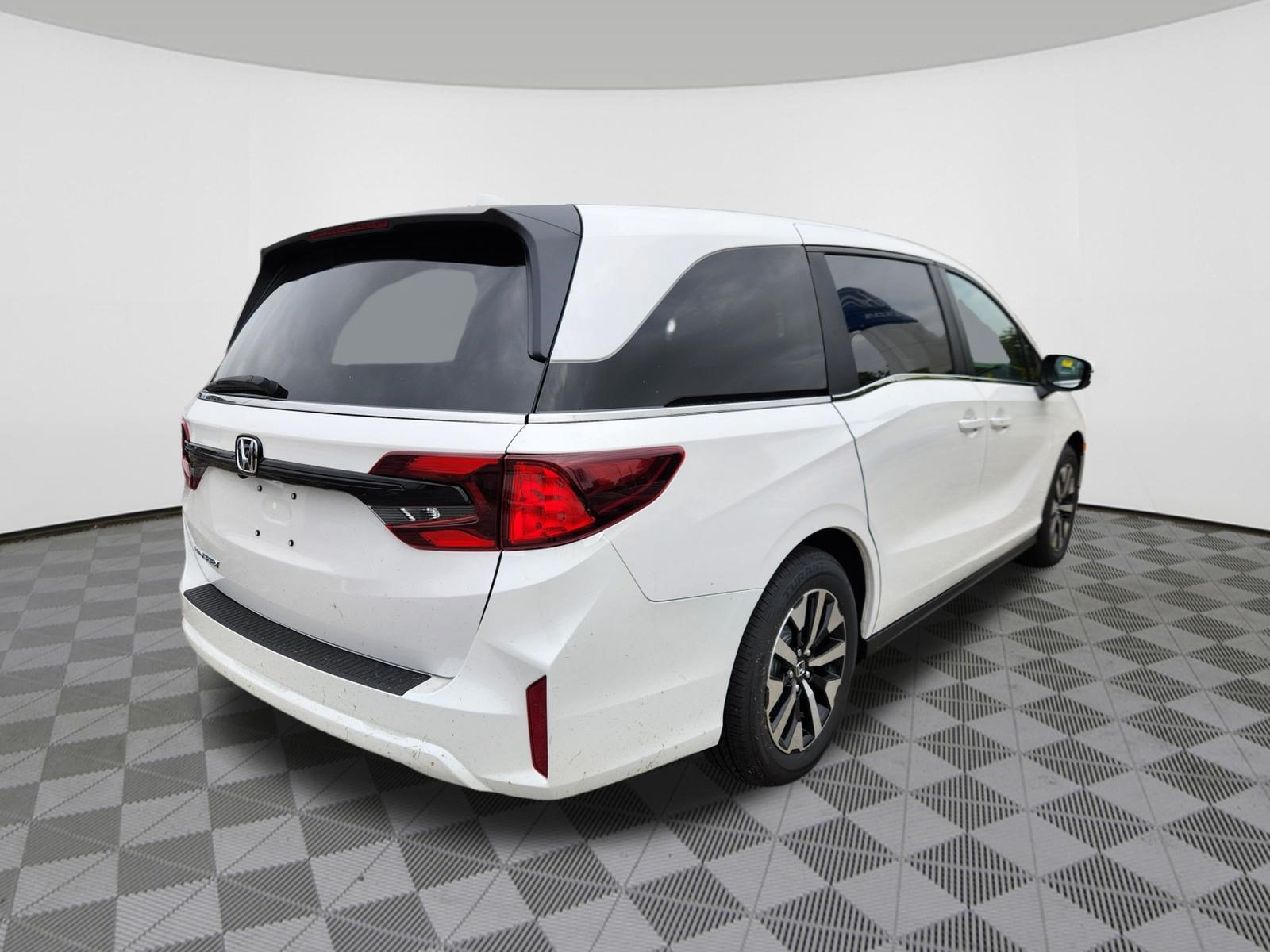 New 2027 Honda Odyssey EX-L image 4