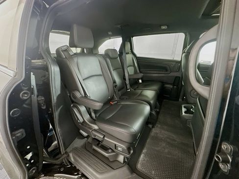 Used 2025 Honda Odyssey Sport-L image 28