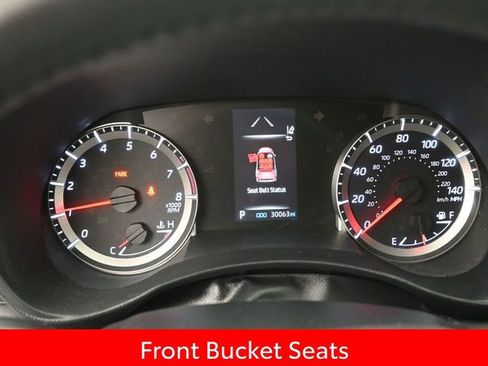 Certified 2022 Toyota Highlander LE image 11