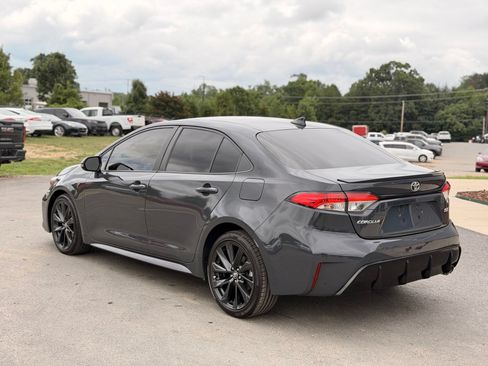 Used 2024 Toyota Corolla SE FWD image 11