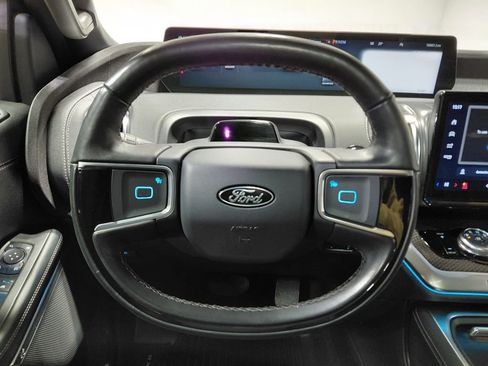 Certified 2025 Ford Expedition Max Platinum w/ Stealth Appearance Package image 30