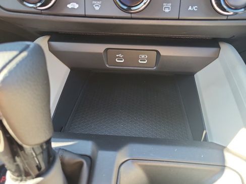 Certified 2024 Honda Accord LX image 31