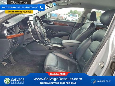Used 2017 Kia Cadenza Premium FWD image 9