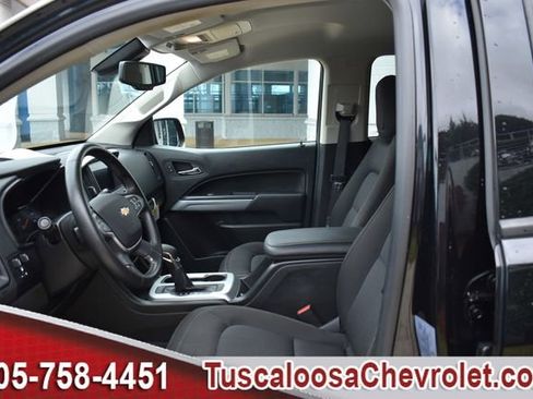 Used 2022 Chevrolet Colorado LT w/ LT Convenience Package image 19
