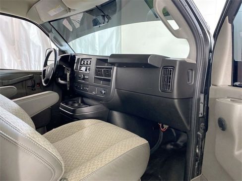 Used 2023 GMC Savana 2500 w/ Driver Convenience Package image 24