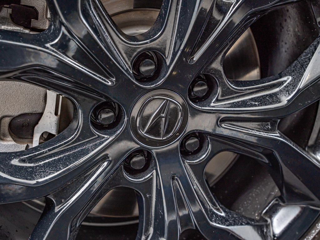 Used 2022 Acura MDX w/ Technology Package FWD image 11
