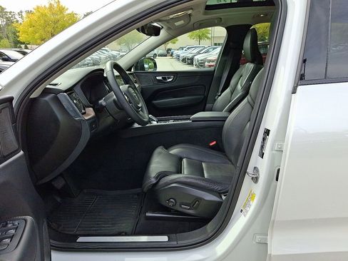 Used 2023 Volvo XC60 B5 Ultimate w/ Climate Package image 14