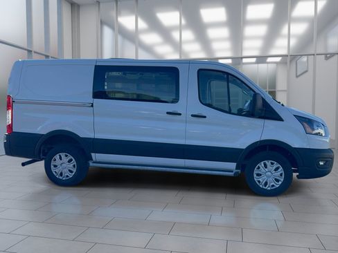 Used 2025 Ford Transit 250 Low Roof w/ Exterior Upgrade Package RWD image 3