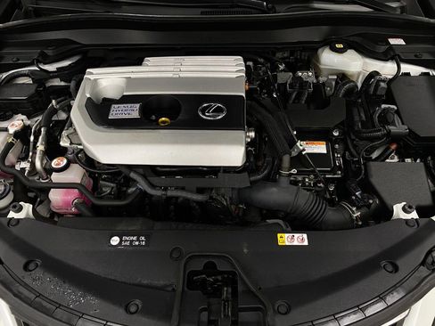 Used 2020 Lexus UX 250h w/ Premium Package image 11