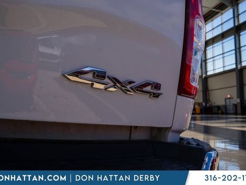 Used 2024 RAM 3500 Big Horn AWD/4WD image 36