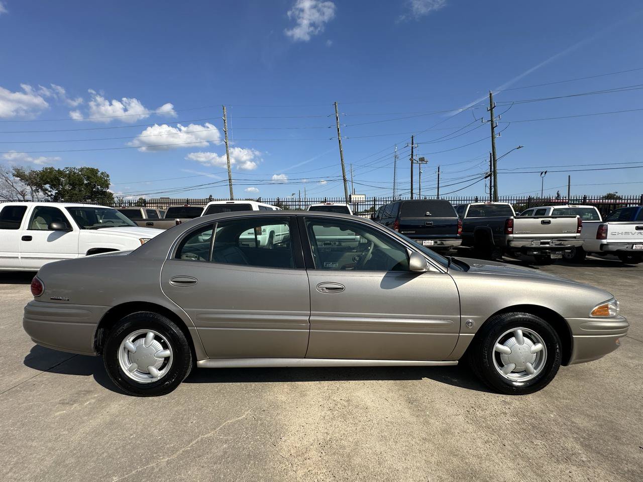 Used 2000 Buick Le Sabre Custom w/ Prestige Opt Pkg FWD image 6