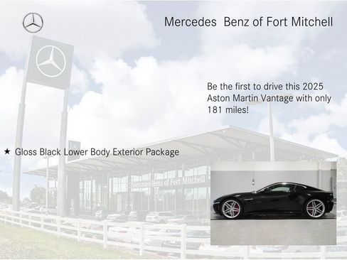 Used 2025 Aston Martin V8 Vantage Coupe image 7