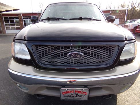 Used 2001 Ford F150 Lariat image 3