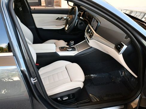 Used 2020 BMW 330i Sedan w/ Premium Package image 44
