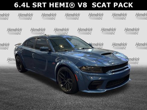 Used 2022 Dodge Charger Scat Pack RWD image 2