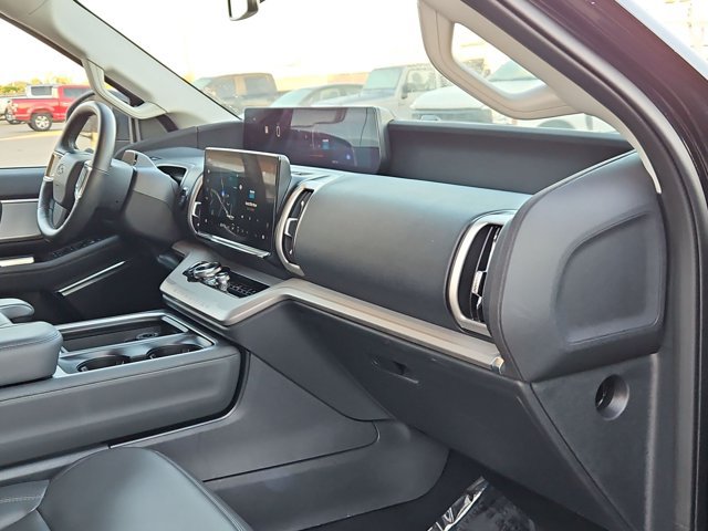 Used 2026 Ford Expedition Max Active RWD image 19