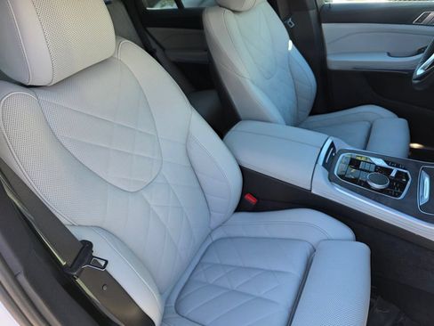 Certified 2024 BMW X5 sDrive40i w/ Premium Package RWD image 31