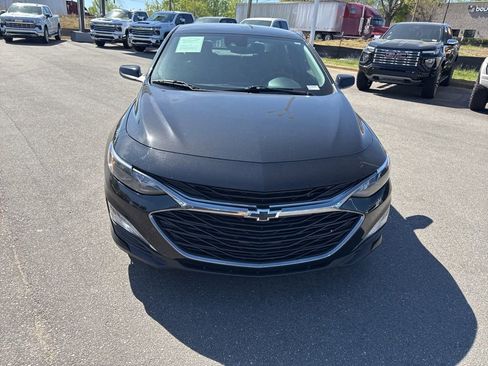 Used 2024 Chevrolet Malibu LT w/ Midnight Edition image 8