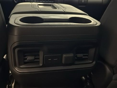 Used 2020 Chevrolet Silverado 1500 LT Trail Boss image 21