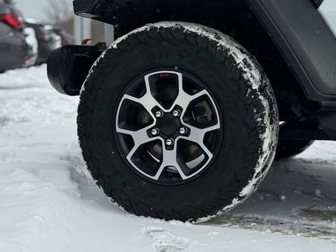 Used 2021 Jeep Wrangler Unlimited Rubicon w/ Dual Top Group image 42