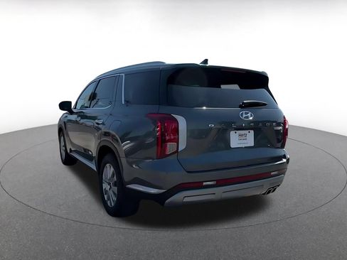 Used 2025 Hyundai Palisade SEL FWD image 12