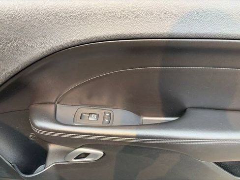Used 2018 Dodge Challenger R/T Plus RWD image 37