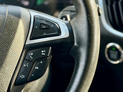 Used 2017 Ford Edge Titanium w/ Equipment Group 301A image 18