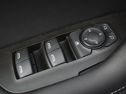 Used 2024 Chevrolet Blazer LT w/ Driver Confidence Package FWD image 12