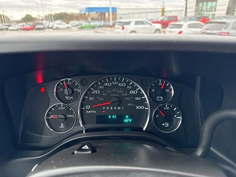 New 2025 Chevrolet Express 3500 Extended w/ Driver Convenience Package image 20