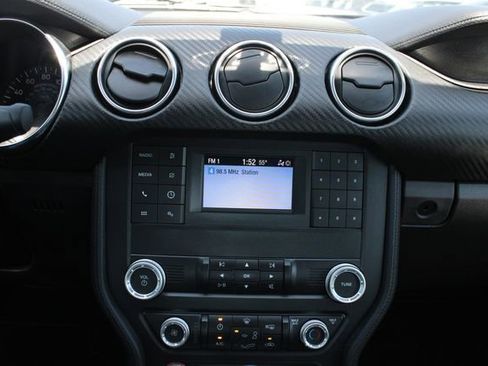 Used 2020 Ford Mustang Coupe image 14