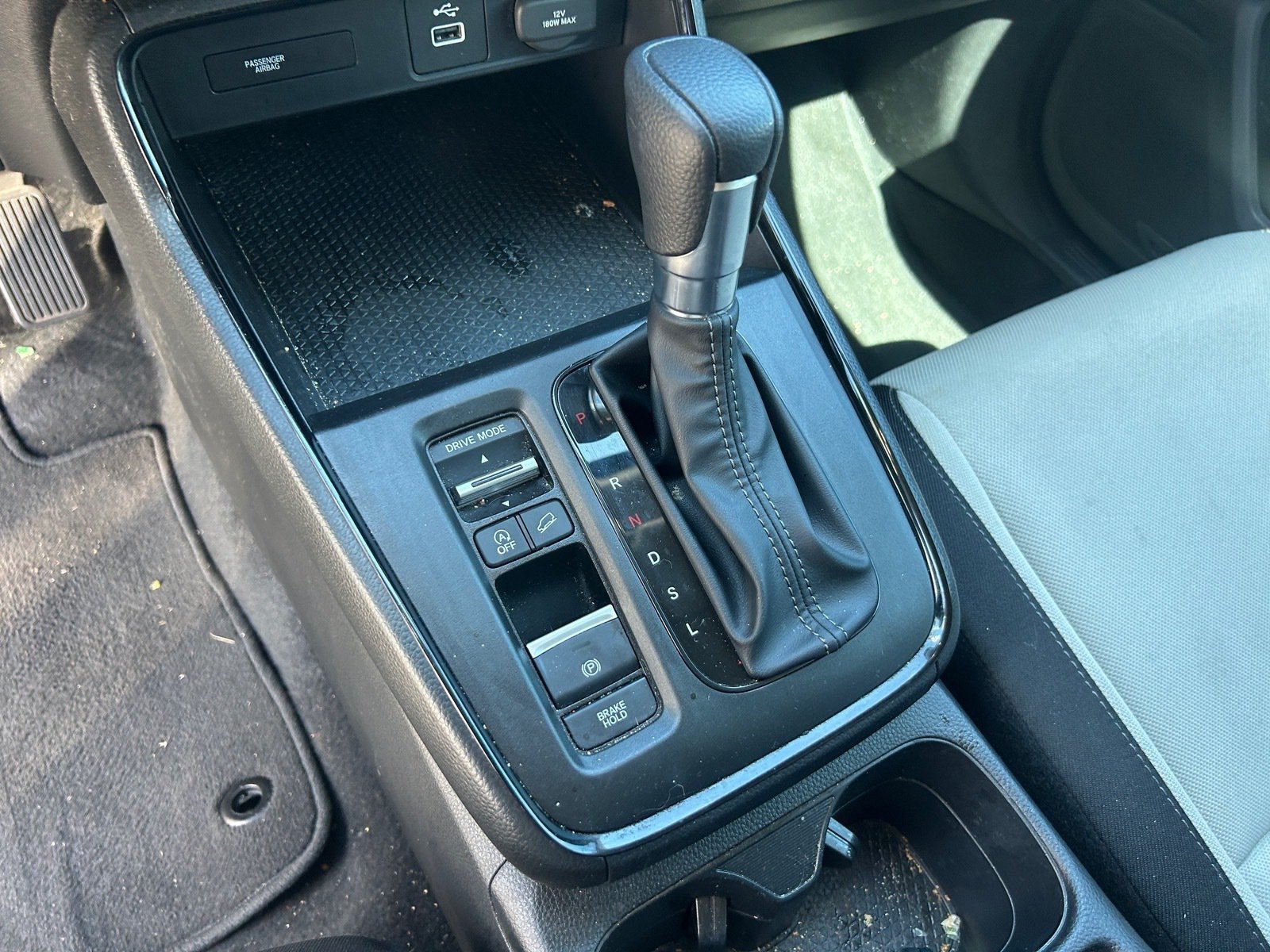 Used 2024 Honda CR-V LX image 9