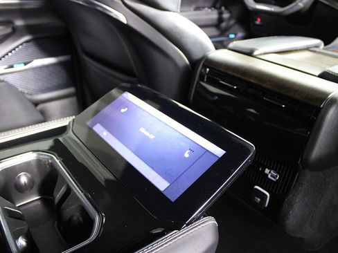 Used 2022 Jeep Grand Wagoneer Series I image 35