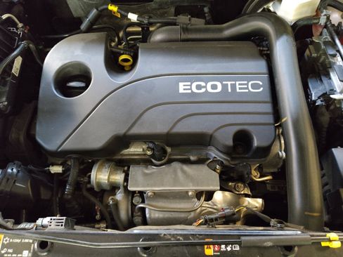 Used 2022 Chevrolet Equinox LT image 30