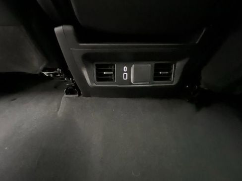 Certified 2023 Chevrolet Silverado 1500 LT w/ Z71 Off-Road Package AWD/4WD image 20