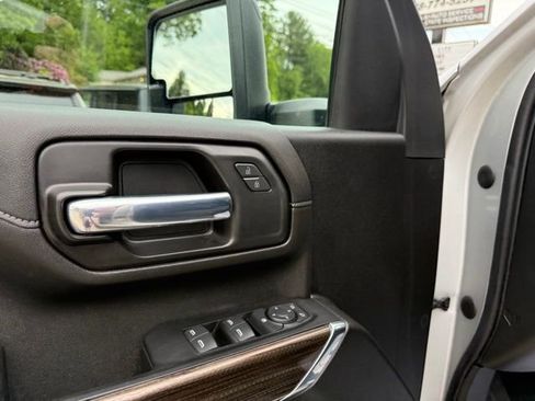 Used 2023 Chevrolet Silverado 2500 LT w/ Convenience Package AWD/4WD image 19