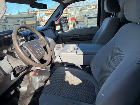 Used 2012 Ford F550 4x4 Regular Cab Super Duty w/ Payload Upgrade Pkg image 11