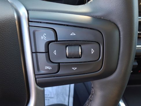 Used 2024 GMC Sierra 2500 SLT w/ SLT Premium Package image 19